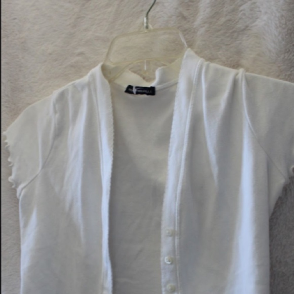 brandy melville lettuce trim top